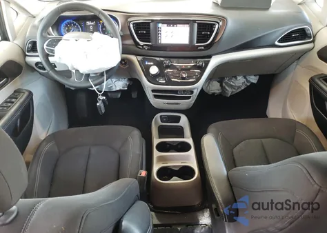 2023 Chrysler Voyager Lx из США, поврежденный, VIN 2C4RC1CG0PR586261